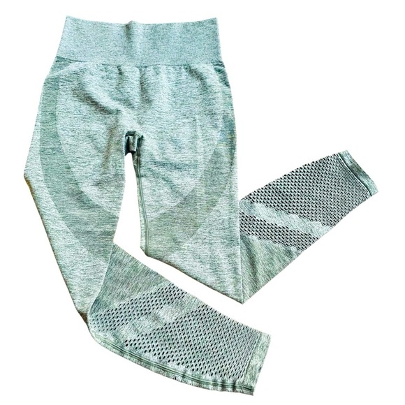 PINK Victoria’s Secret Seamless Green Heather Athletic Leggings Small - Picture 1 of 8